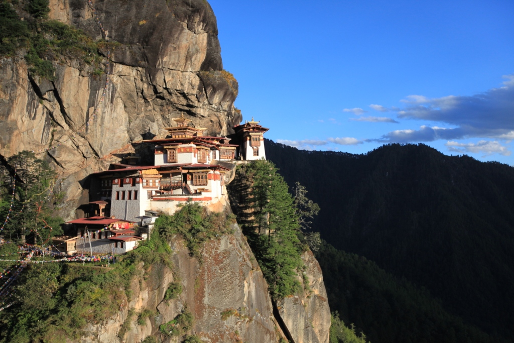 BHUTAN – Your trip to the Kingdom of Gross National Happiness